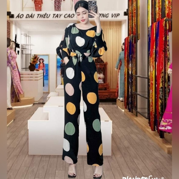 Jumpsuits - Picture 6 of 8